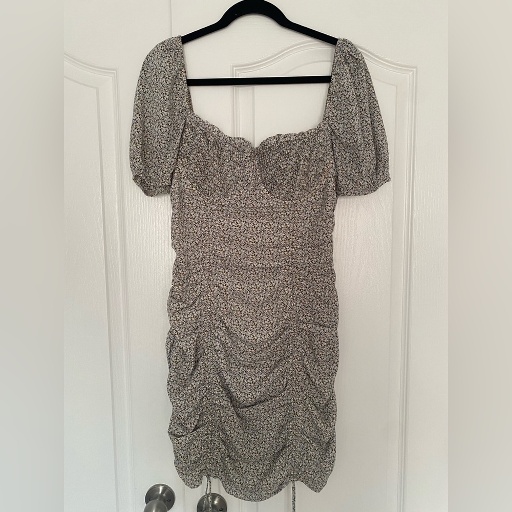 Storia Blue, White, and Green Floral Dress